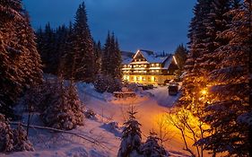 Hotel Mikulášska Chata